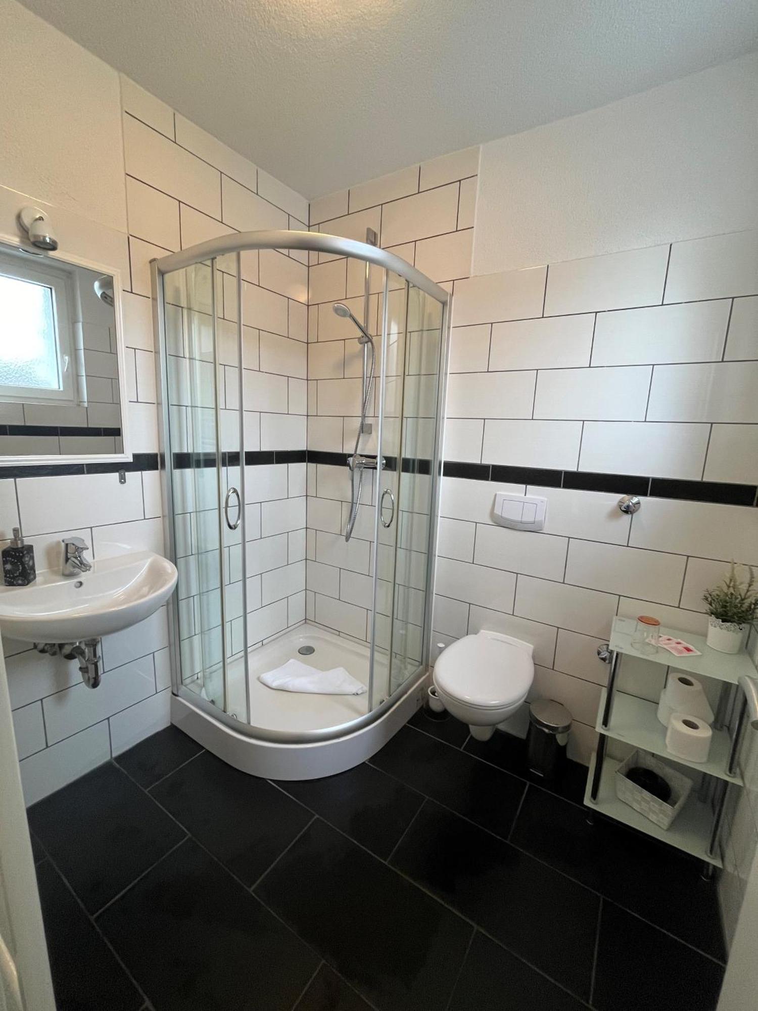 Pension Donau Hannover Bagian luar foto