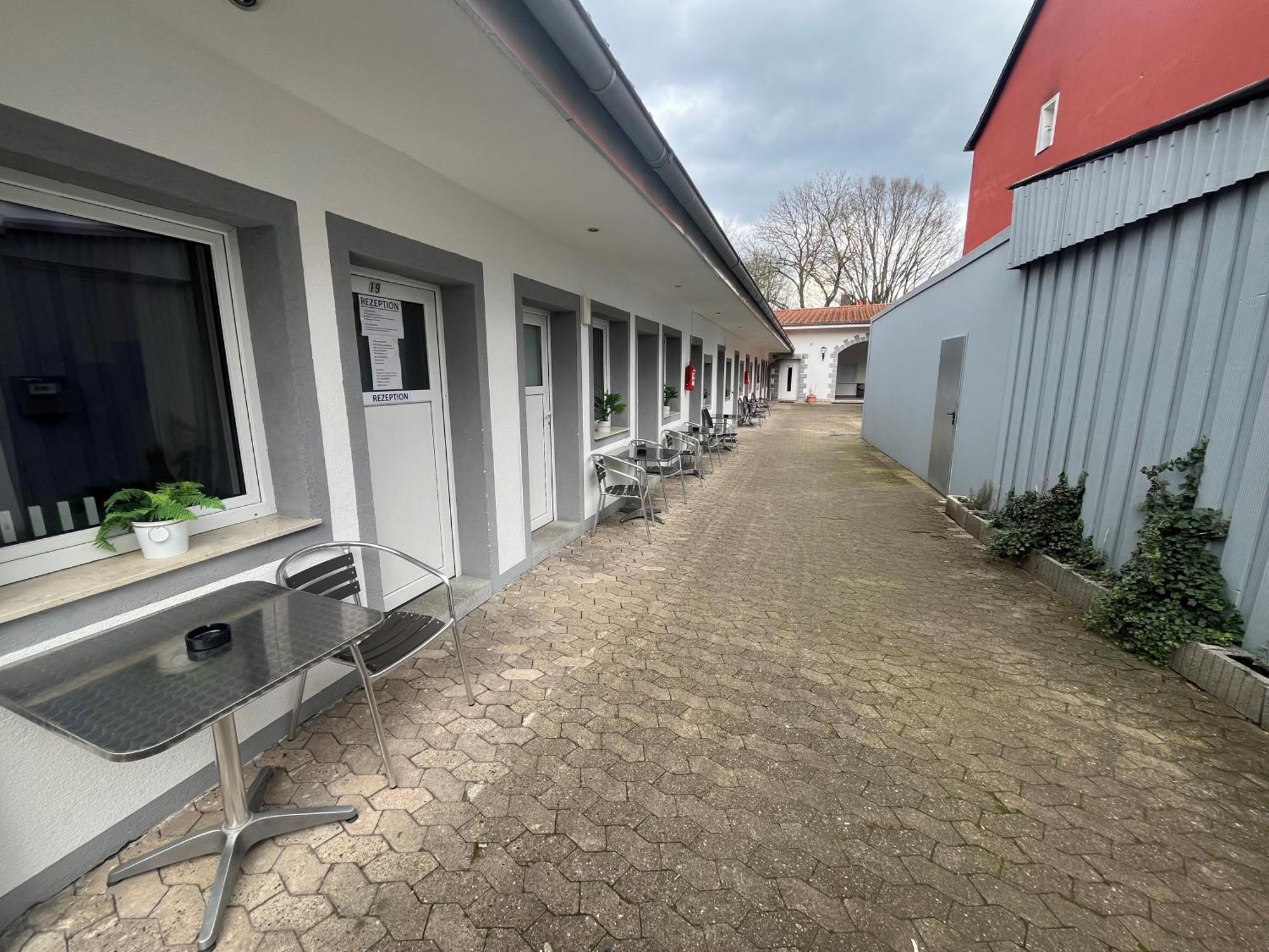 Pension Donau Hannover Bagian luar foto