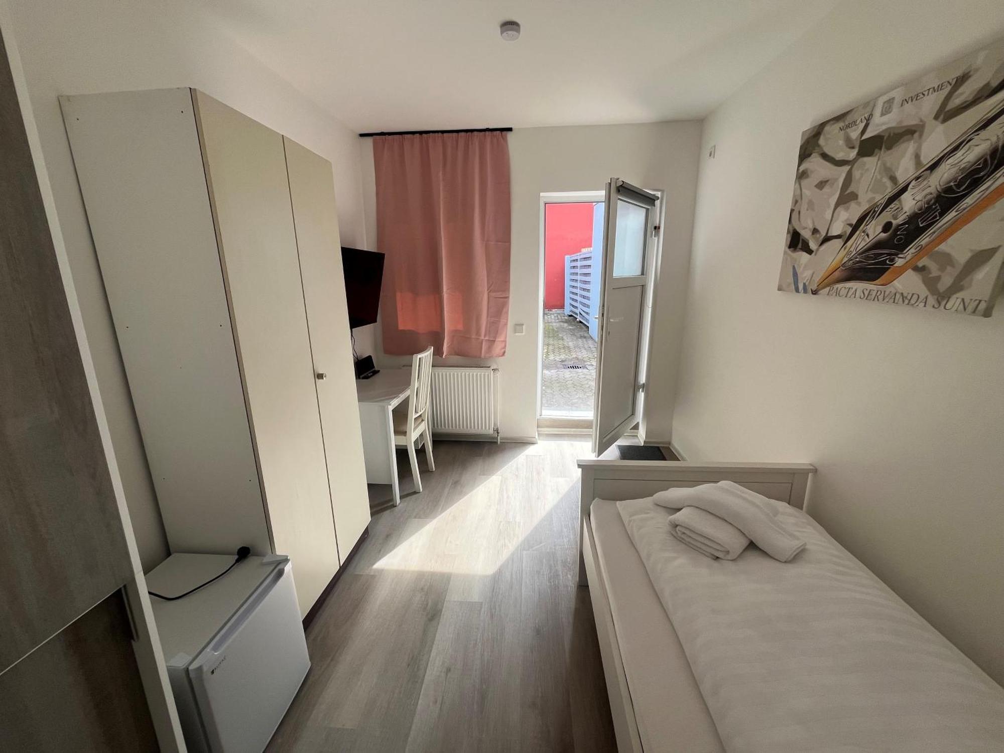 Pension Donau Hannover Bagian luar foto